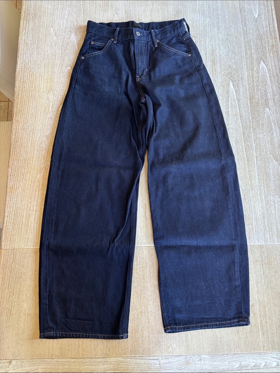 Uniqlo Denim - Uniqlo Barrel Jeans Dark Wash 25in Waist